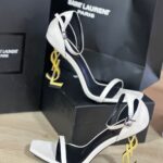 Sandalia ysl tacon dorado para dama - 37, Crema Mate